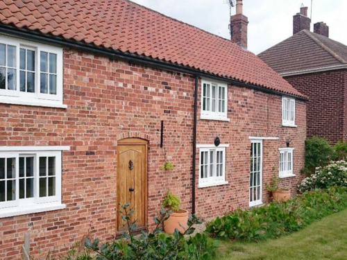 yorkshire-window image