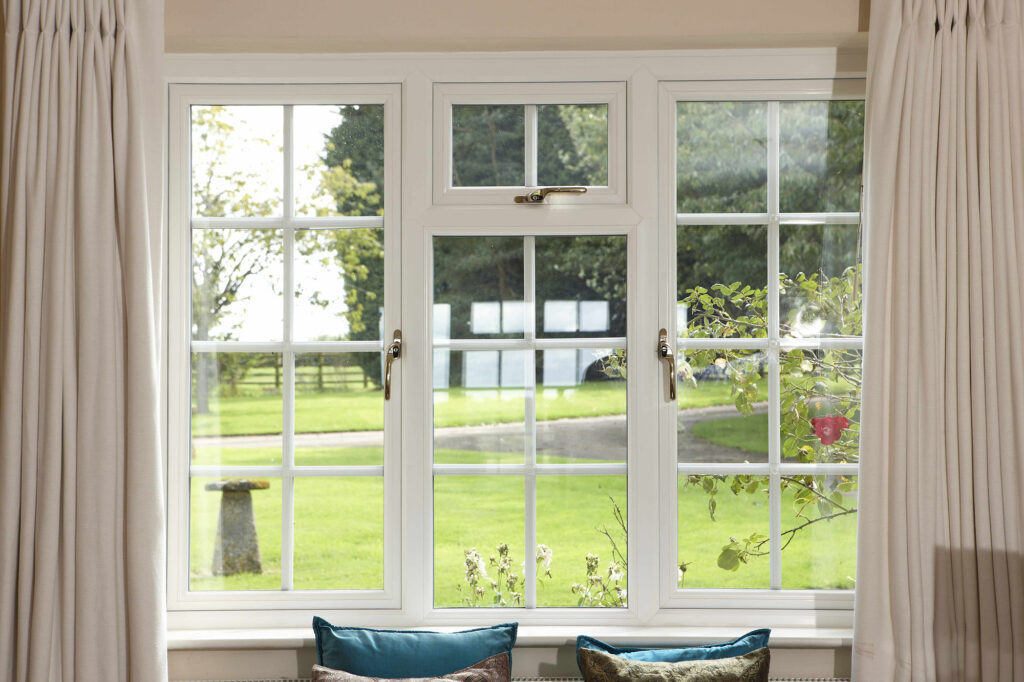 how do energy efficient windows work
